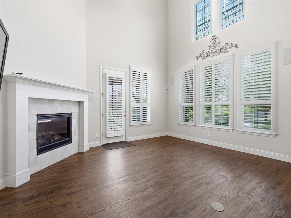 291 Moorland Drive Richardson, TX 75080