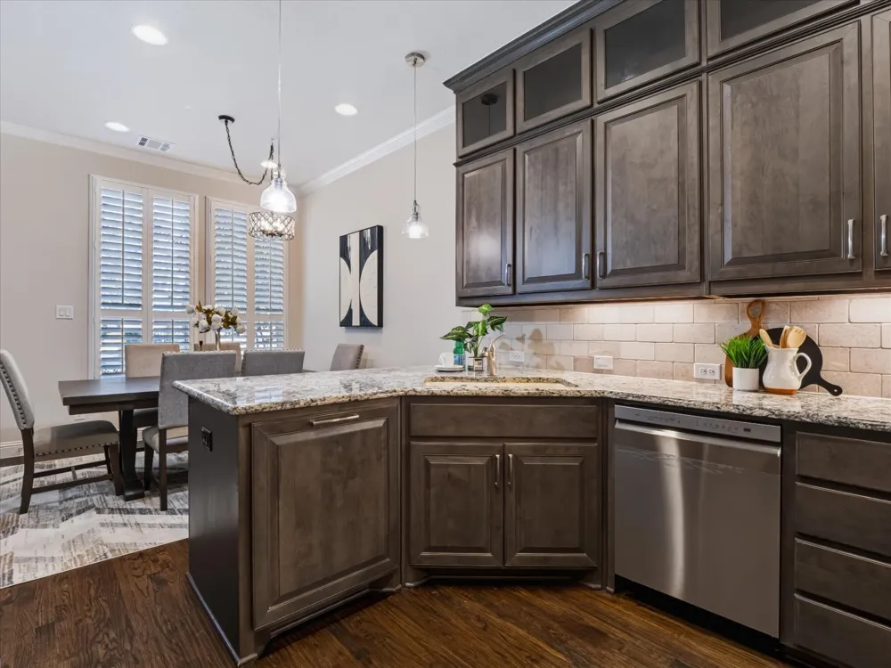 291 Moorland Drive Richardson, TX 75080