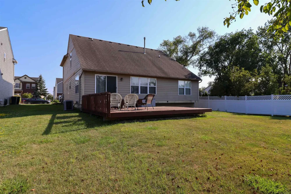 58917 Westmoore Circle New Haven Village, MI 48048