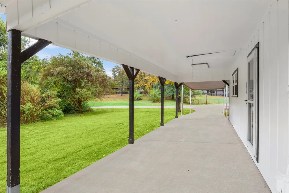 521 Hilltop Drive Tool, TX 75143