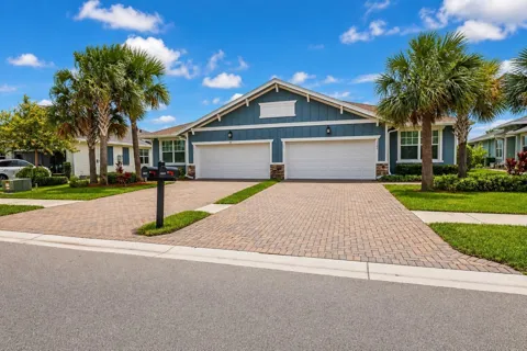 1217 Haywagon Trail