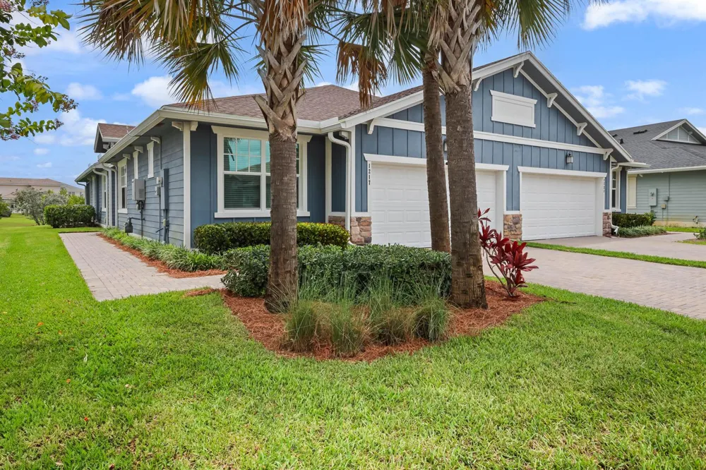 1217 Haywagon Trail Loxahatchee, FL 33470