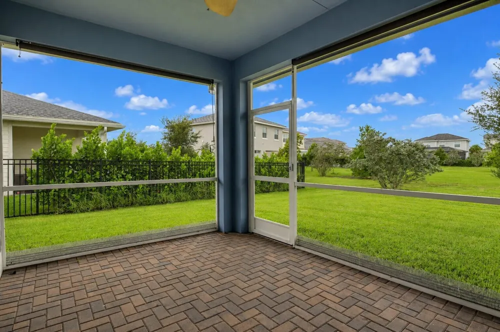 1217 Haywagon Trail Loxahatchee, FL 33470
