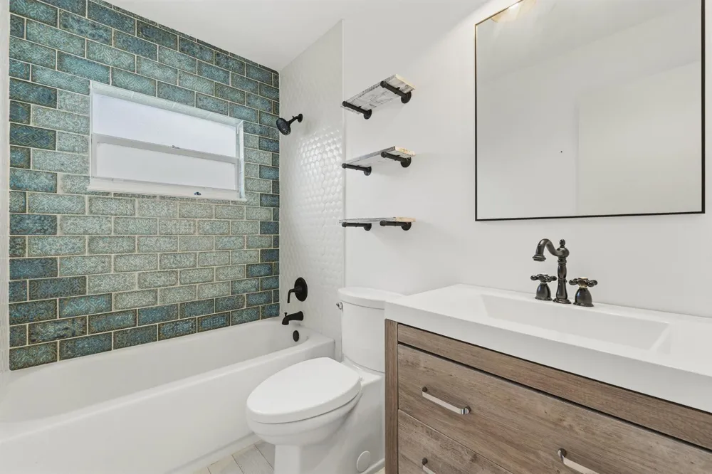 1127 NW 9th Street Boynton Beach, FL 33426