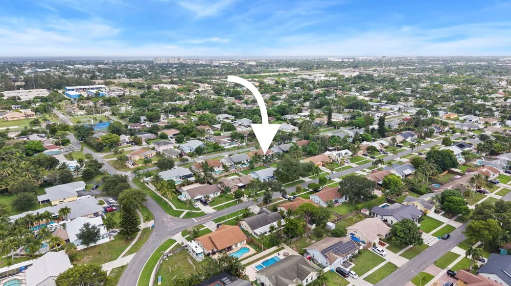 1127 NW 9th Street Boynton Beach, FL 33426