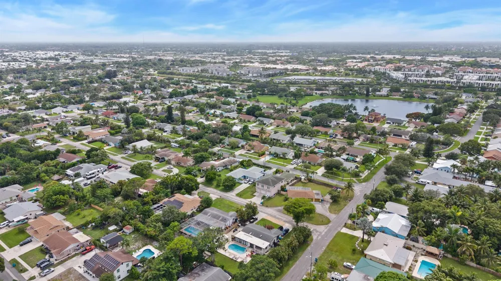 1127 NW 9th Street Boynton Beach, FL 33426