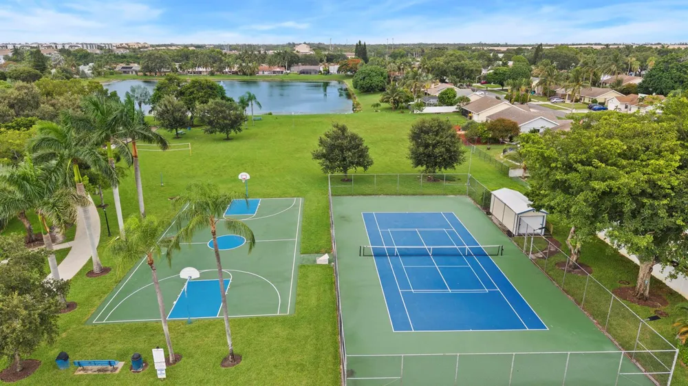 1127 NW 9th Street Boynton Beach, FL 33426