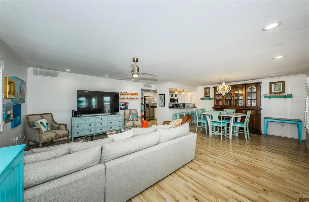 20019 GULF BOULEVARD #9 Indian Shores, FL 33785