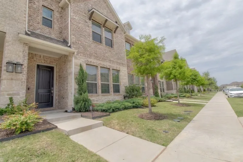 1564 Windermere Way Farmers Branch, TX 75234