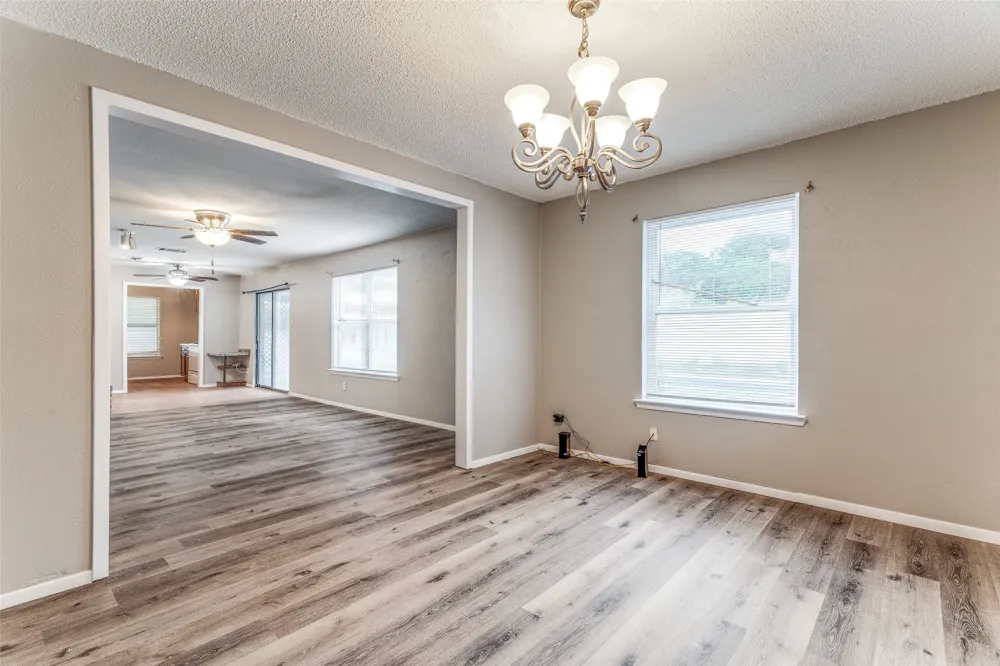 408 Windwood Court Azle, TX 76020