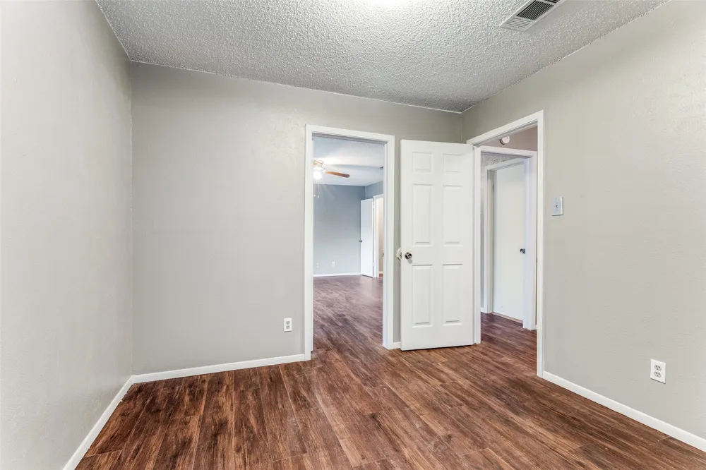408 Windwood Court Azle, TX 76020