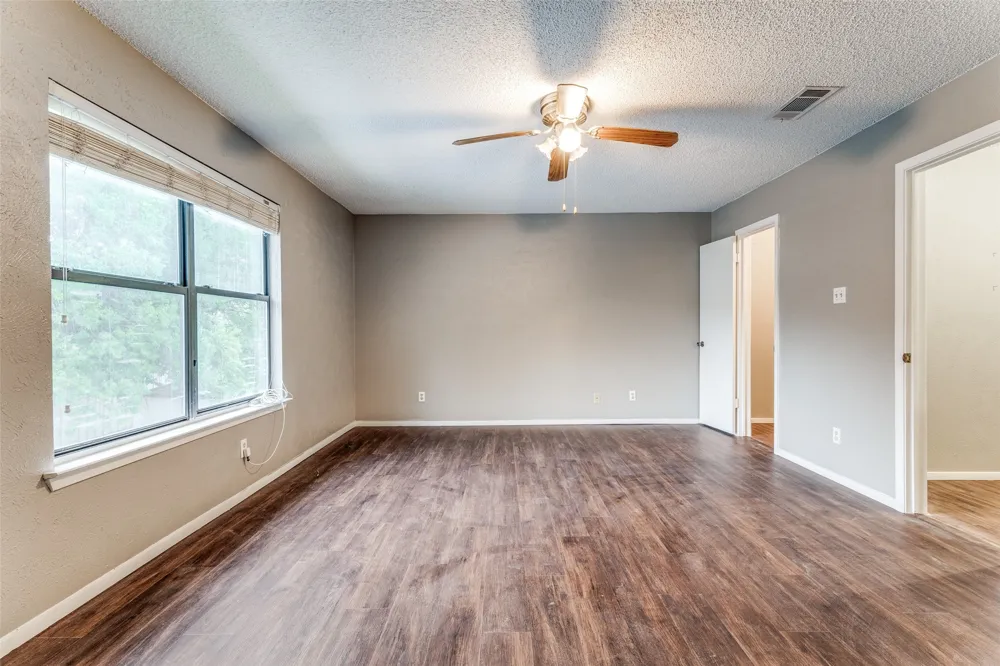 408 Windwood Court Azle, TX 76020