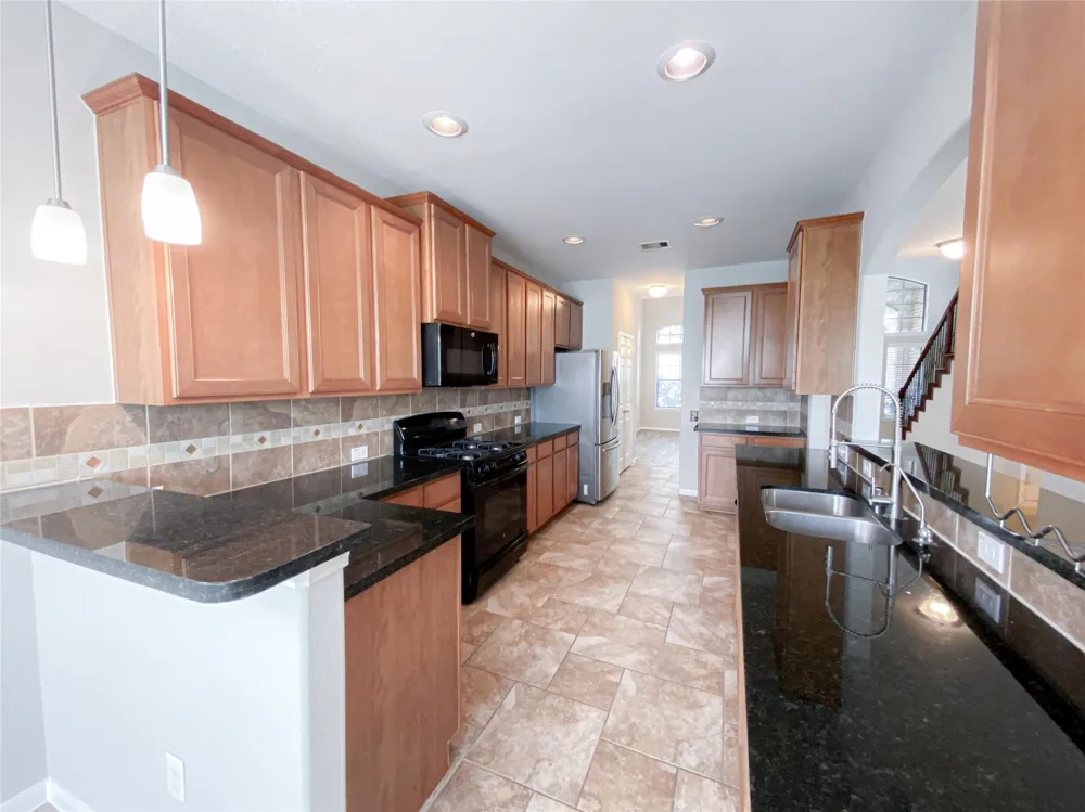 6227 Carnaby Lane Rosenberg, TX 77471