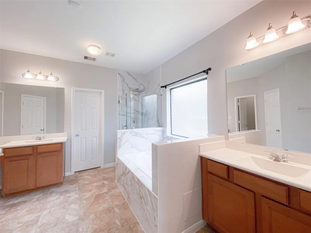 6227 Carnaby Lane Rosenberg, TX 77471