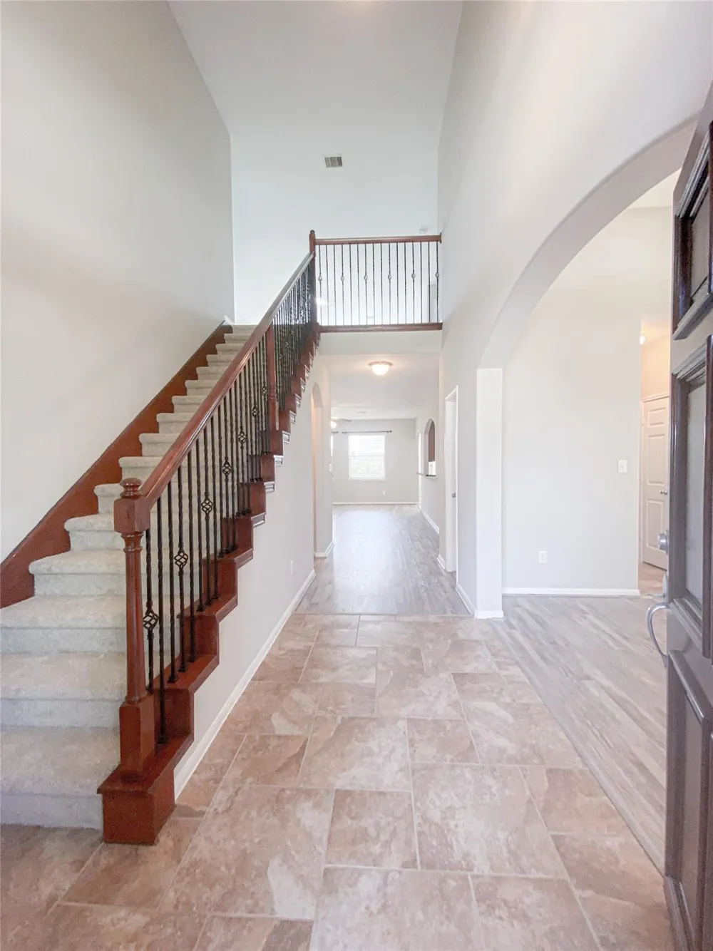 6227 Carnaby Lane Rosenberg, TX 77471