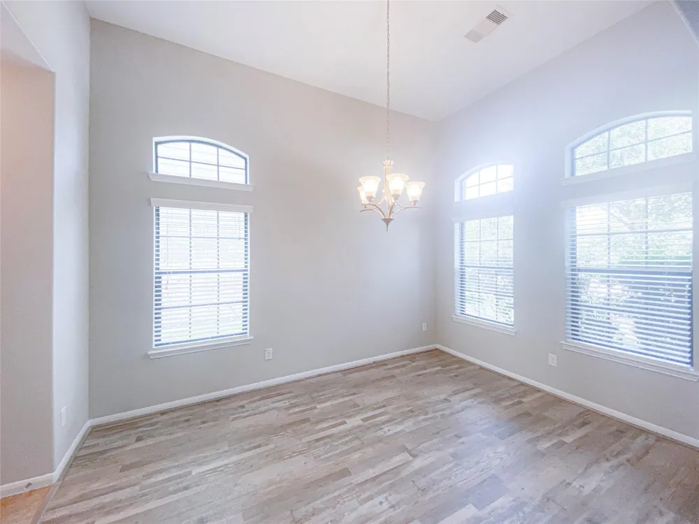 6227 Carnaby Lane Rosenberg, TX 77471