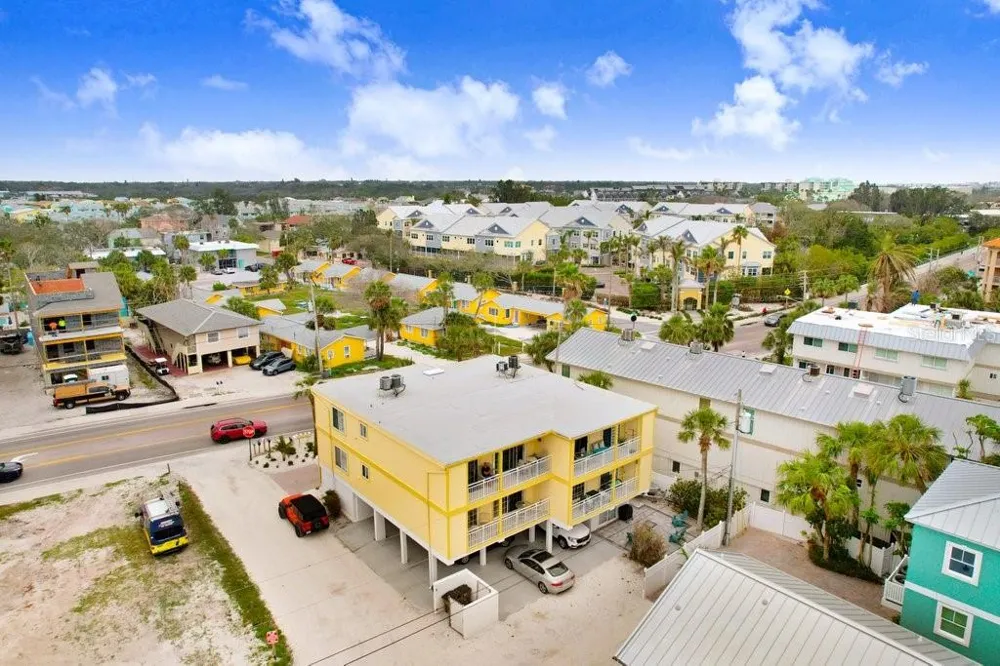 708 GULF BOULEVARD #A Indian Rocks Beach, FL 33785
