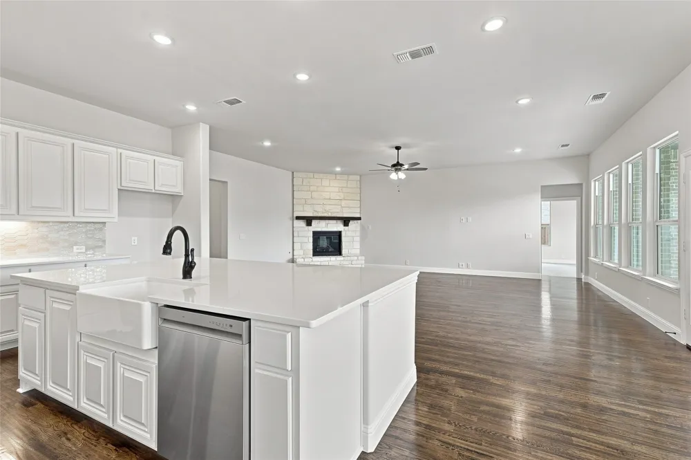 1430 Colorado Road Van Alstyne, TX 75495