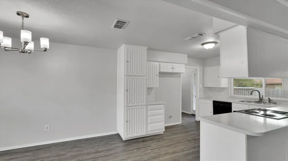 1500 High Ridge Road Benbrook, TX 76126