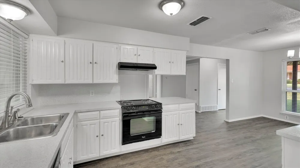 1500 High Ridge Road Benbrook, TX 76126