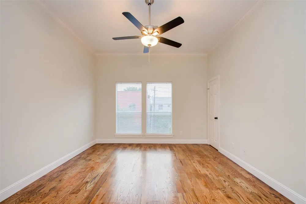 1733 Tuam Street Houston, TX 77004