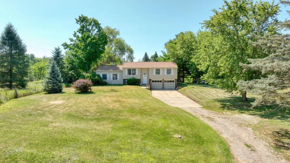 2129 Heights Drive Brooklyn, MI 49230