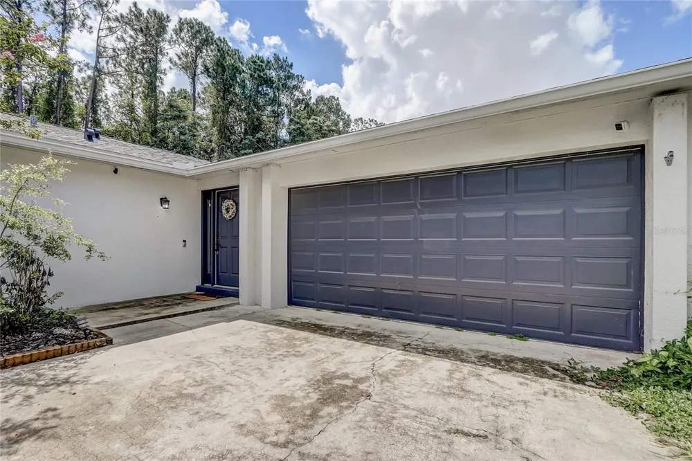 8691 CONTOURA DRIVE Orlando, FL 32810