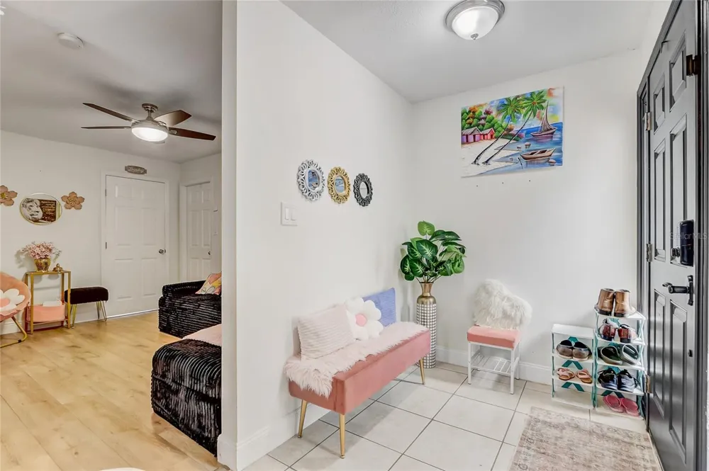 8691 CONTOURA DRIVE Orlando, FL 32810