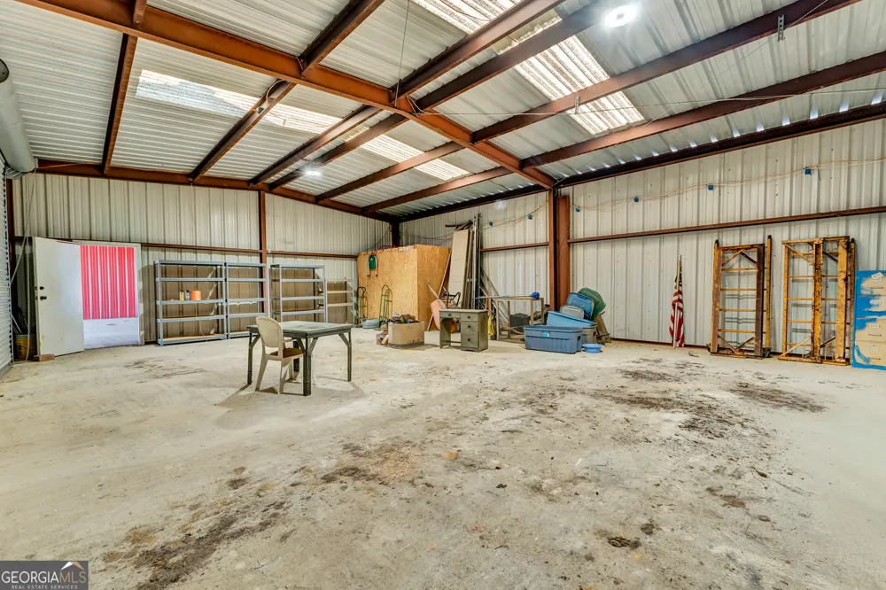 1039 Womack RD N Garfield, GA 30425