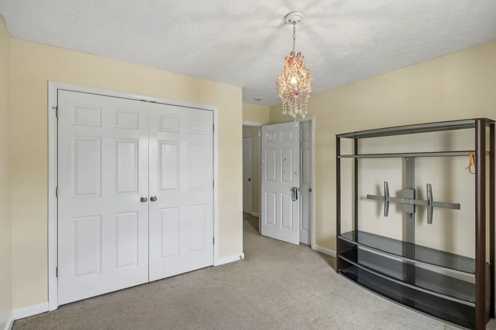 1296 Blairfield Dr Antioch, TN 37013