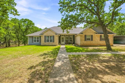 330 Rambling Oaks Road