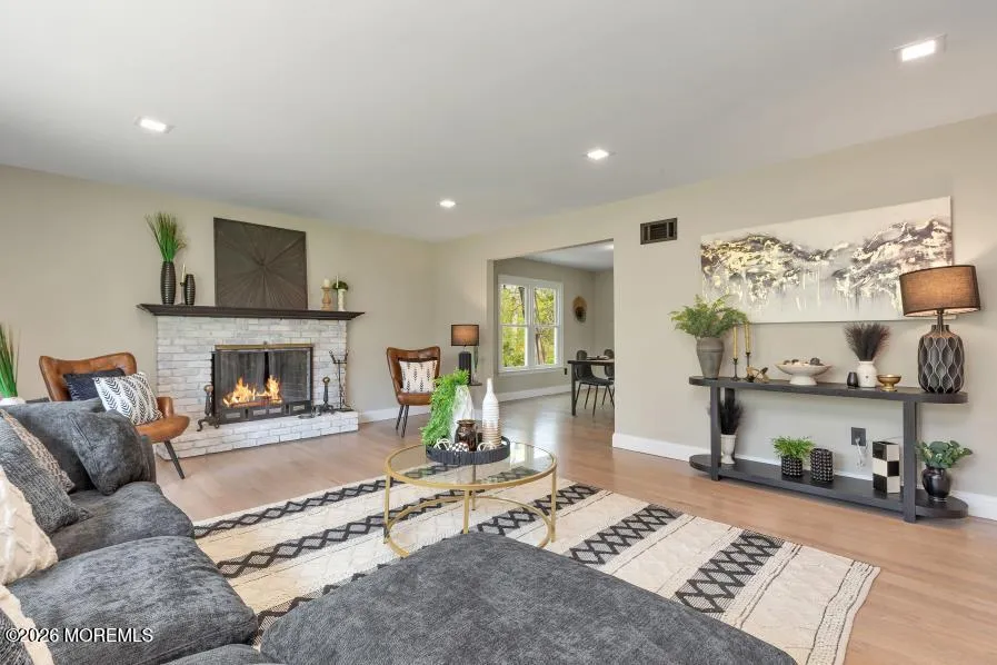4 Blue Hills Drive Holmdel, NJ 07733