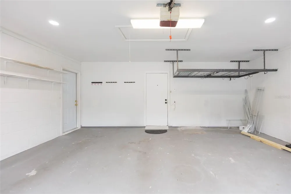 2705 LAKEVILLE DRIVE Tampa, FL 33618