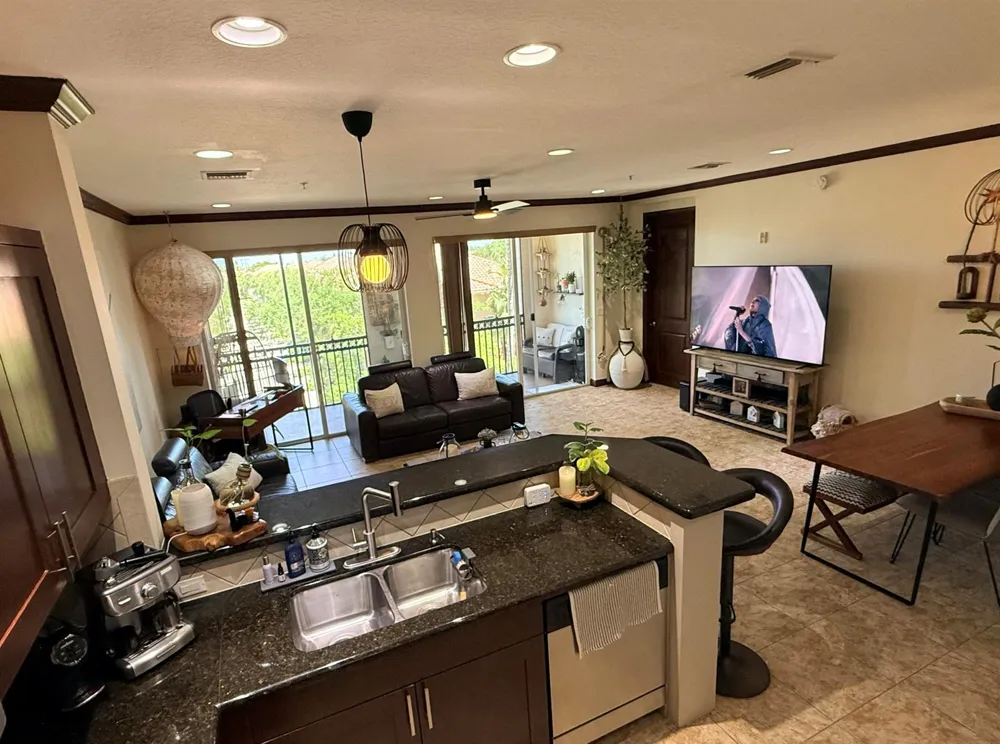 3055 NW 126TH AVENUE #309 Sunrise, FL 33323