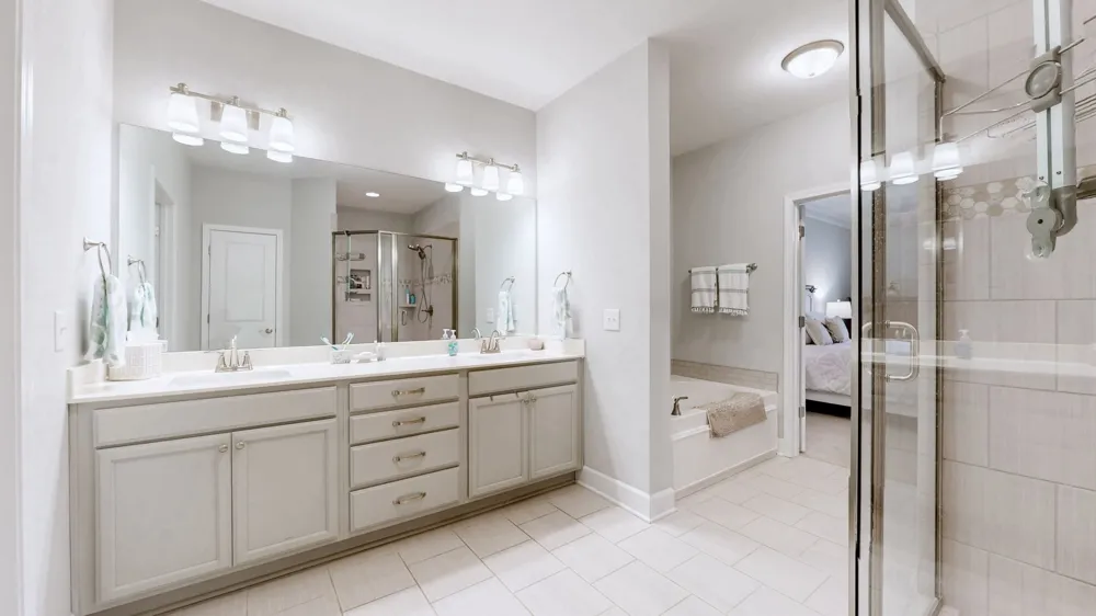 2460 Stonecenter Ln Murfreesboro, TN 37128