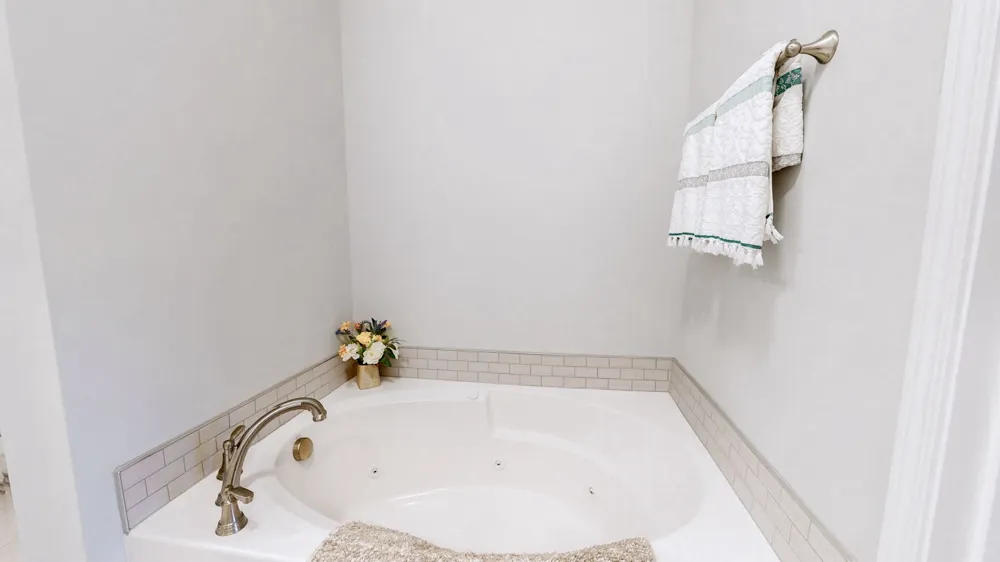 2460 Stonecenter Ln Murfreesboro, TN 37128