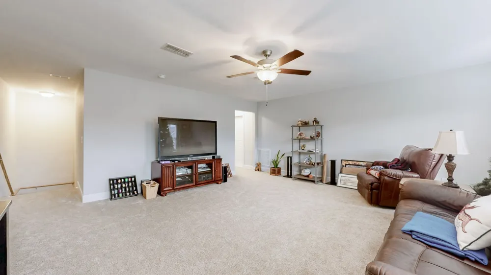 2460 Stonecenter Ln Murfreesboro, TN 37128