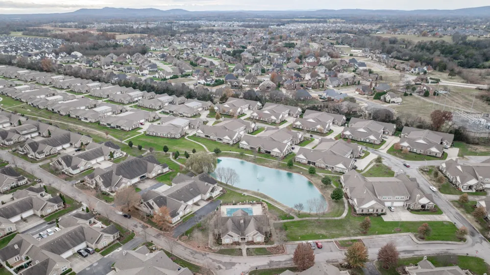 2460 Stonecenter Ln Murfreesboro, TN 37128