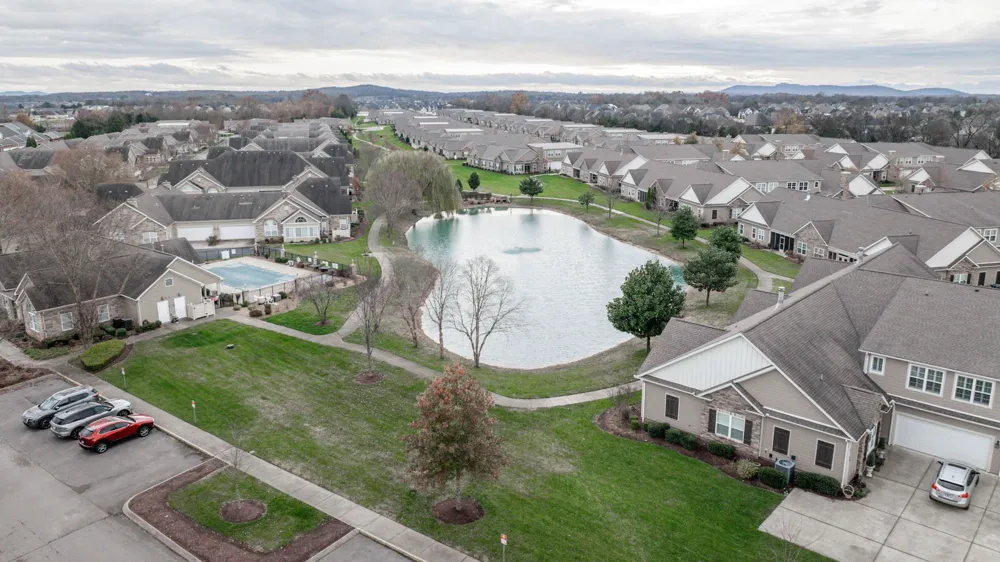 2460 Stonecenter Ln Murfreesboro, TN 37128