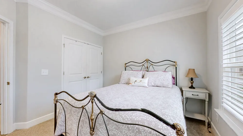 2460 Stonecenter Ln Murfreesboro, TN 37128