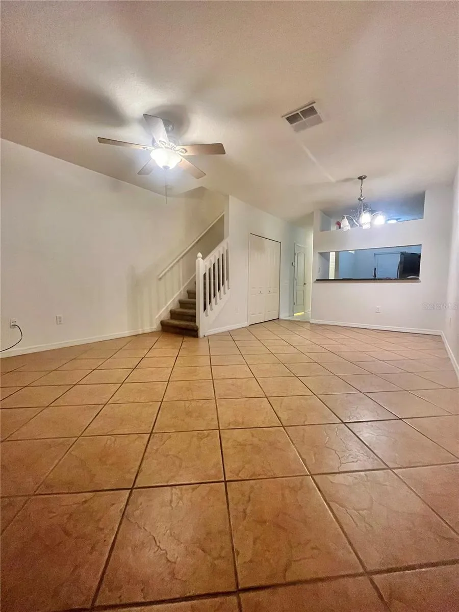 1211 KENNEWICK COURT Wesley Chapel, FL 33543