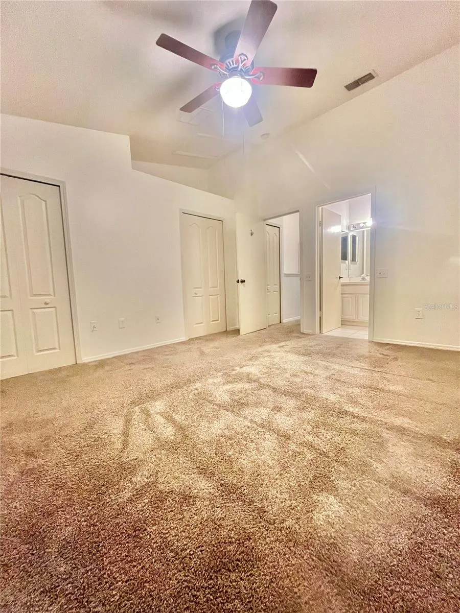 1211 KENNEWICK COURT Wesley Chapel, FL 33543