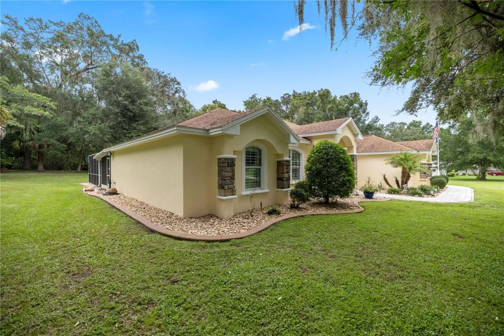 17261 SE 101ST AVENUE ROAD Summerfield, FL 34491