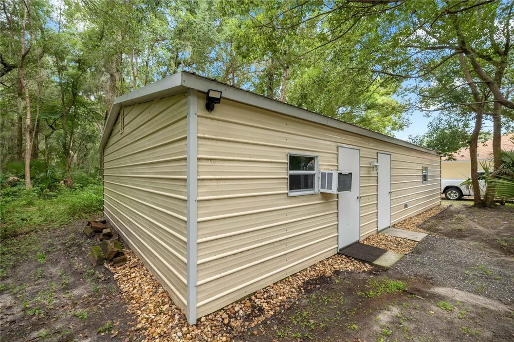 17261 SE 101ST AVENUE ROAD Summerfield, FL 34491