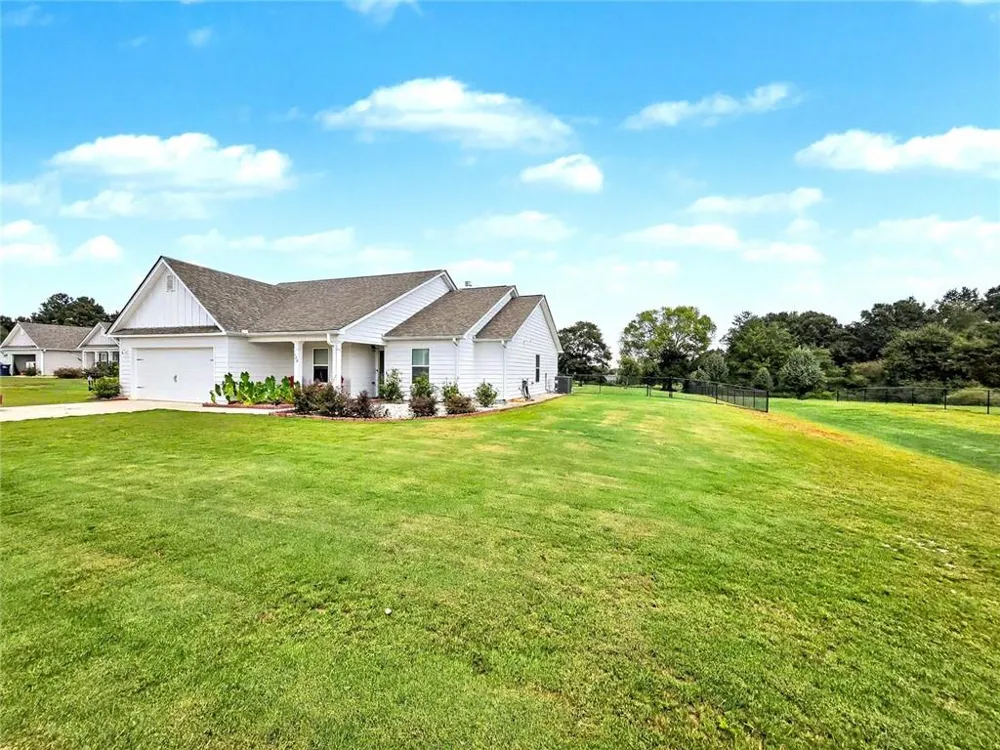 108 Creek Haven Drive Winterville, GA 30683