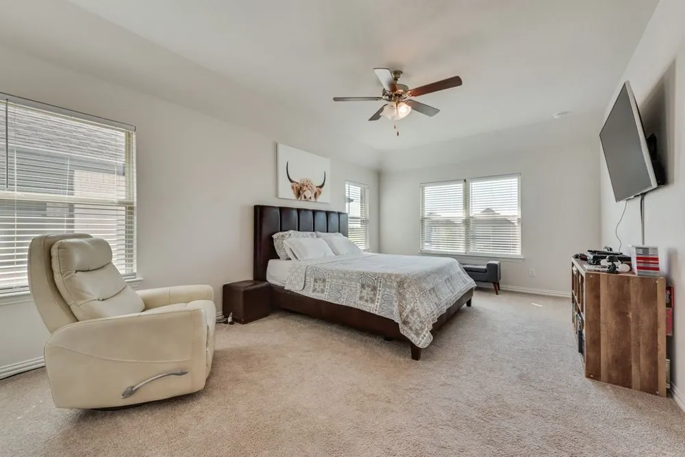1220 Canuela Way Justin, TX 76247