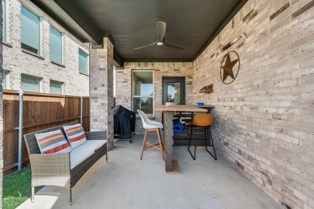 1220 Canuela Way Justin, TX 76247