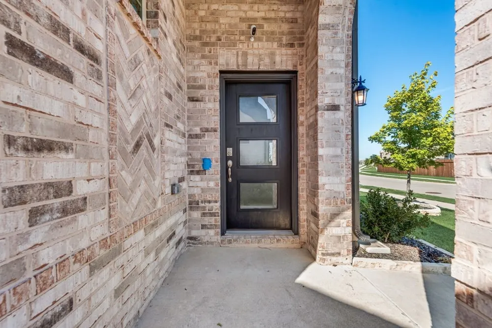 1220 Canuela Way Justin, TX 76247