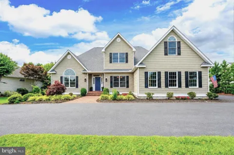 149 GLADE CIRCLE W