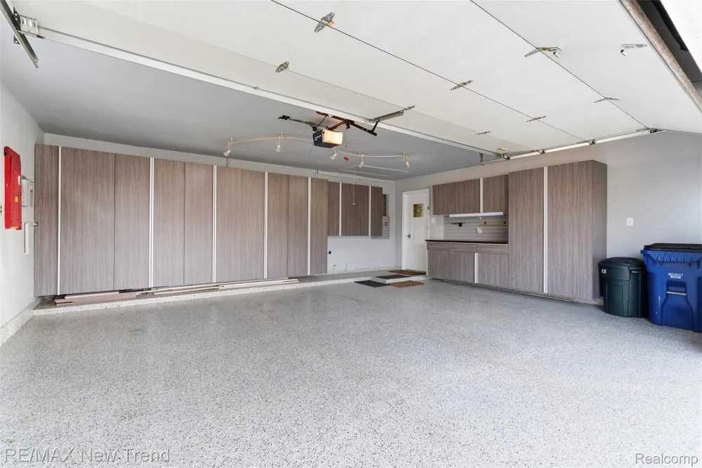 1043 Westview Road Bloomfield Hills City, MI 48304